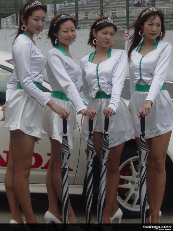 Japanese Paddock Girls