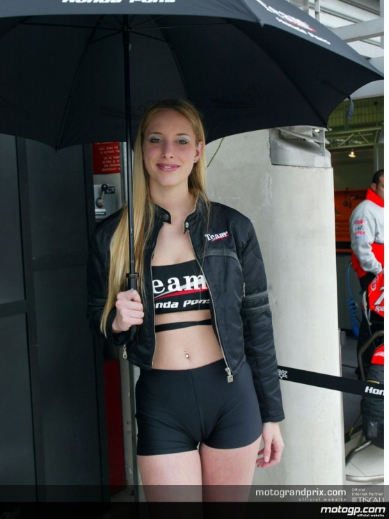 Paddock girls - Le Mans