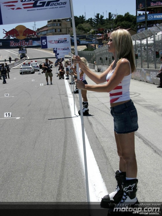 Paddock Girls - Laguna Seca