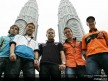 MotoGP riders tower above Malaysia