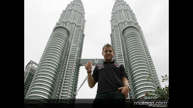 MotoGP riders tower above Malaysia