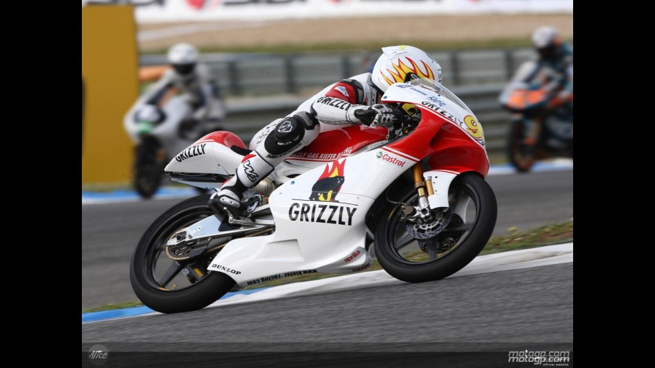 125 - Action shots - Estoril