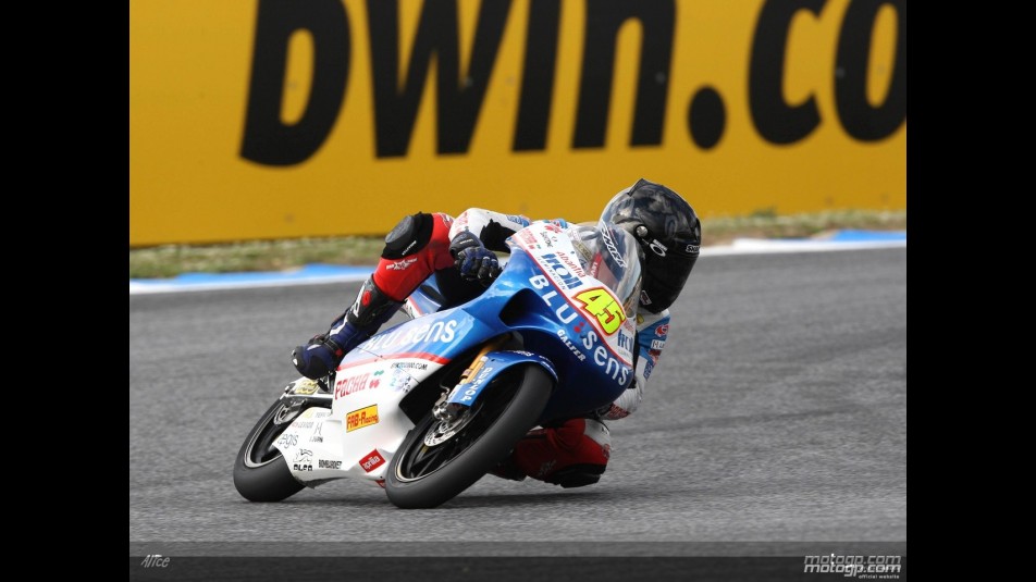 125 - Action shots - Estoril