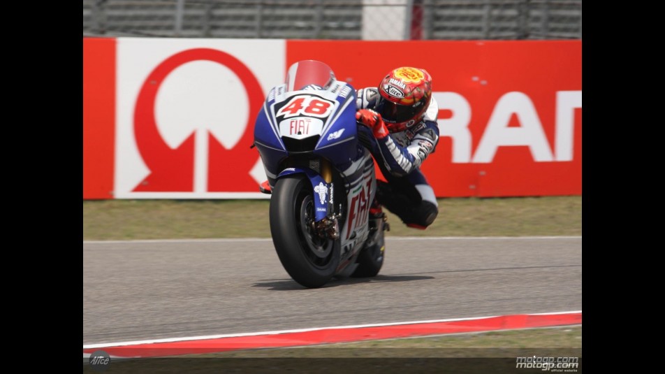 Jorge Lorenzo suffer heavy crash at Shanghai