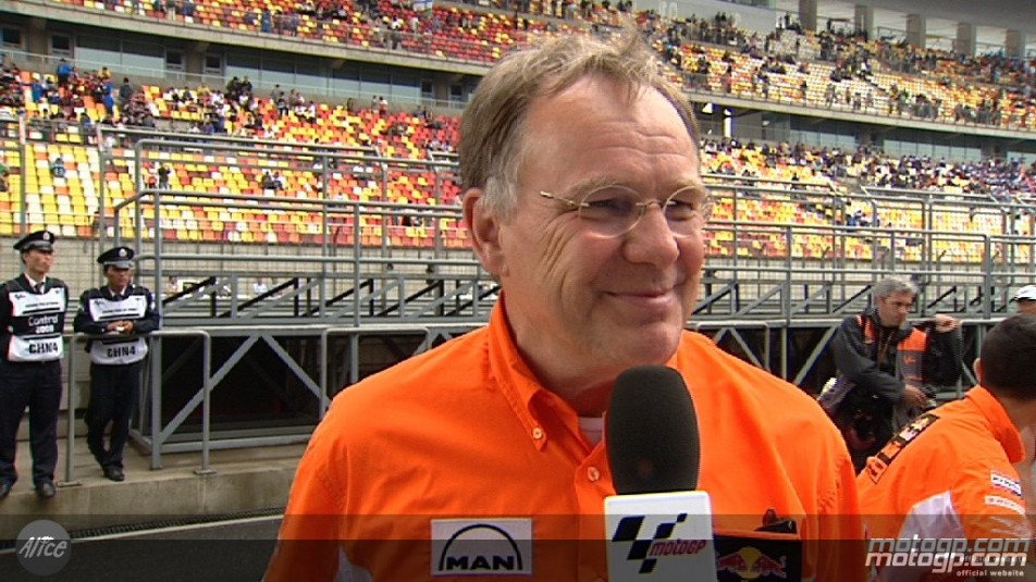 Bartol on KTM one-two