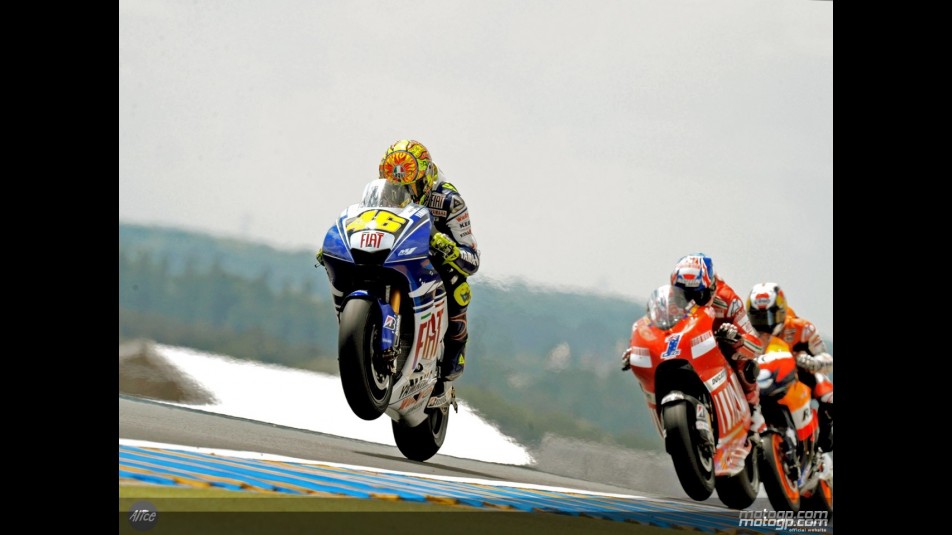 Valentino Rossi in action in Le Mans