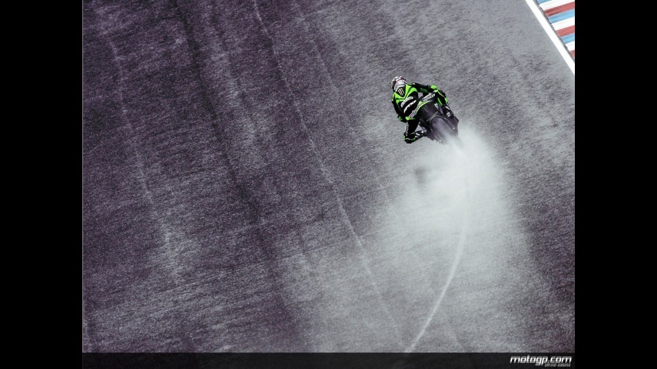 Anthony West in action during QP in Brno (MotoGP)