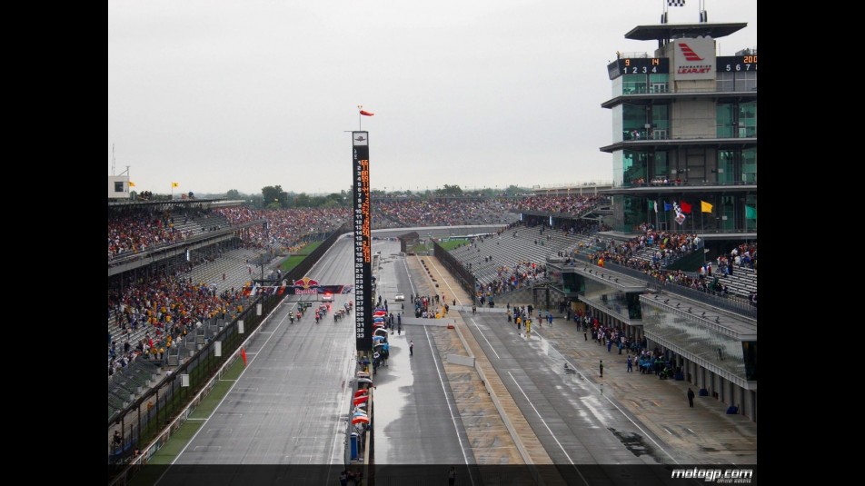 MotoGP race starts at the Indianapolis Motor Speedway
