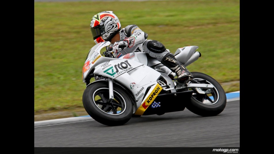 Yuki Takahashi at the Motegi minibike race on the eve of the Japanese GP