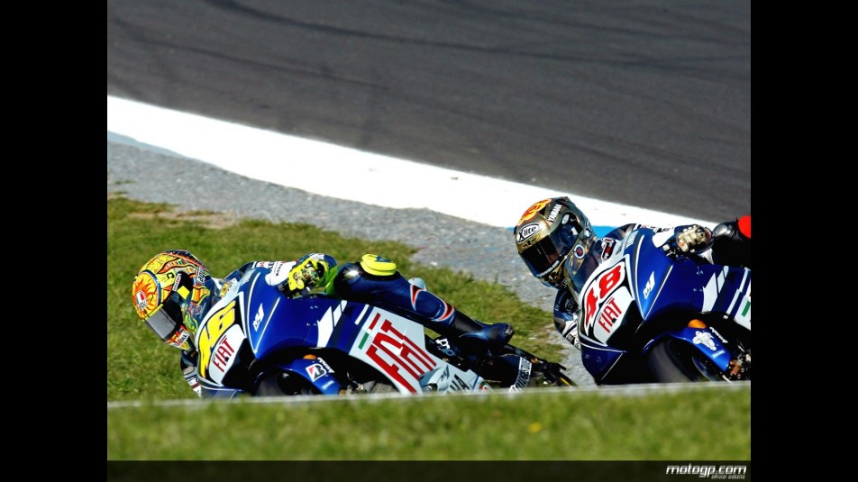 Valentino Rossi and Jorge Lorenzo in action in Phillip Island