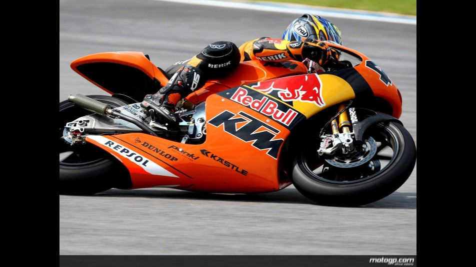 Hiroshi Aoyama in action in Sepang (250cc)