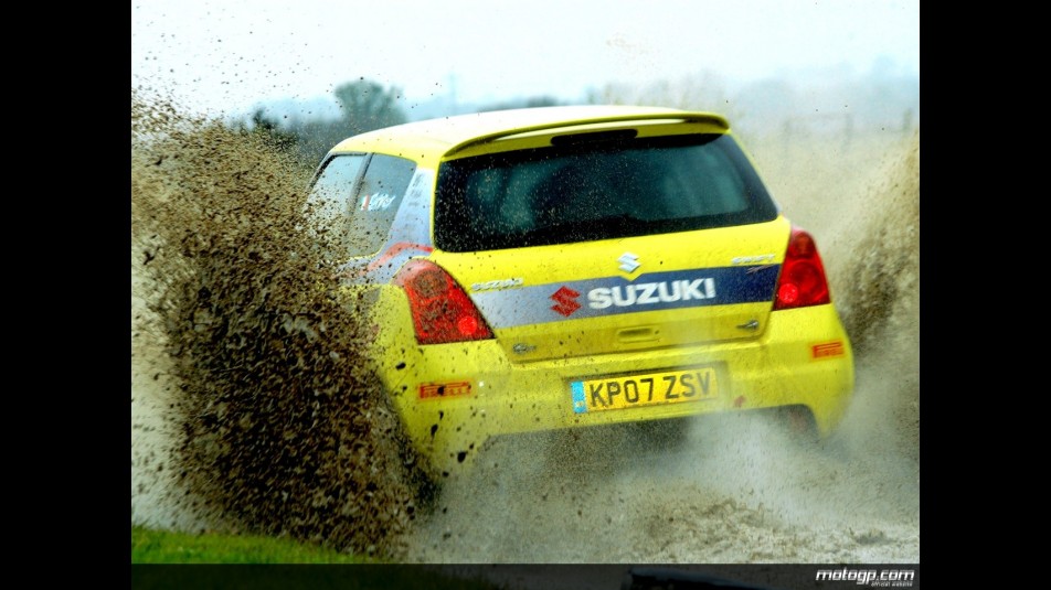 Capirossi getting ready for the Tempest Rally