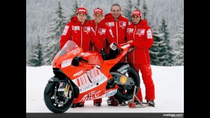 Ducati Desmosedici GP9 officially unveiled to press
