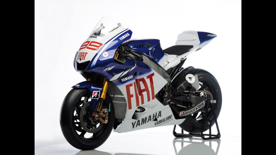 Fiat Yamaha unveils the new 2009 YZR-M1