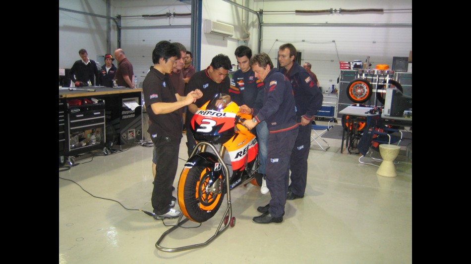 Dani Pedrosa in the Repsol Honda garage at the Losail circuit