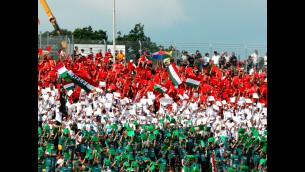 Hungarian GP promoters request race postponement to 2010