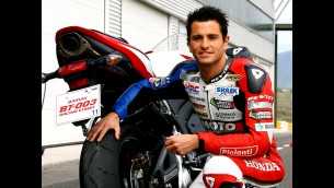 De Puniet tests Bridgestone street tyres