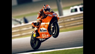 Superb win for Stoner in Qatar Monday night race