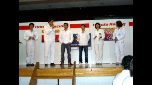 Repsol Honda pair call in at HRC