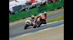 Dani Pedrosa riding ahead of Toni Elias in Motegi