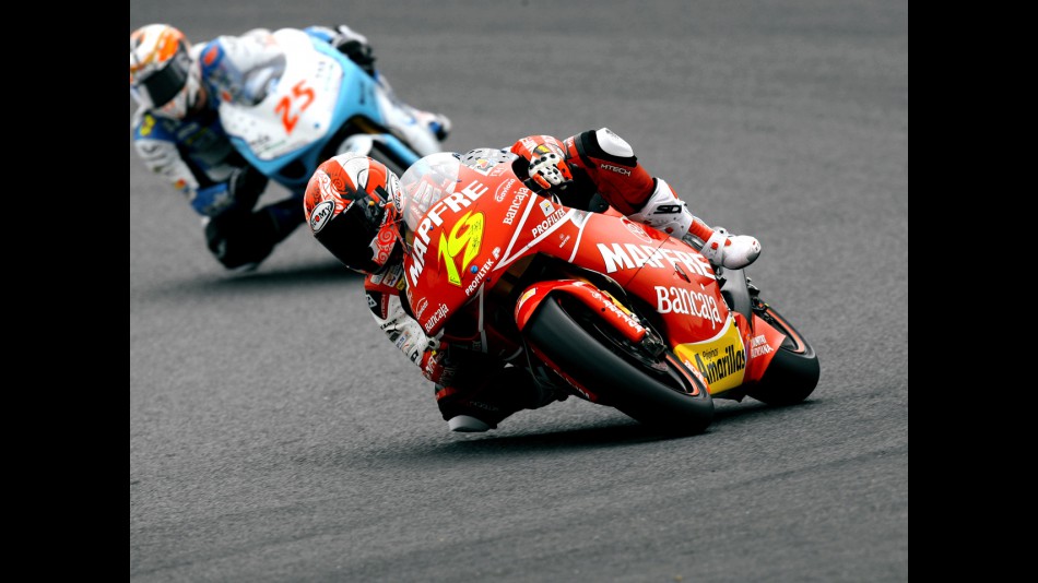 Alvaro Bautista in action in Motegi