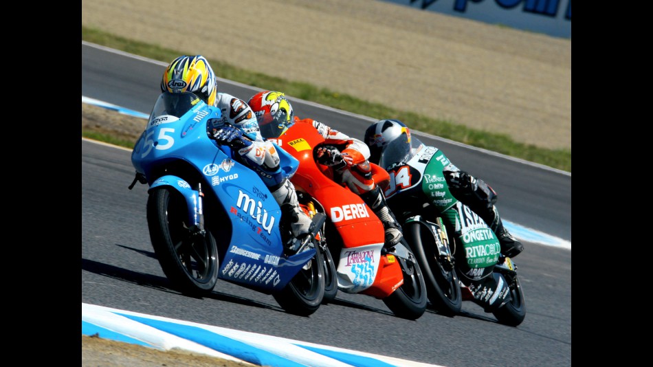 125cc Group in action in Motegi