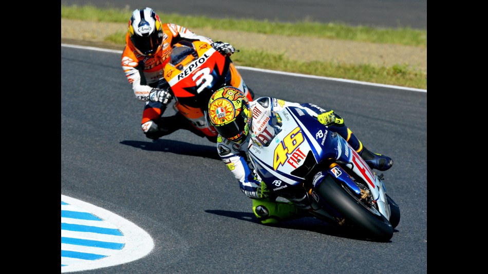 Valentino Rossi and Dani Pedrosa in action in Motegi