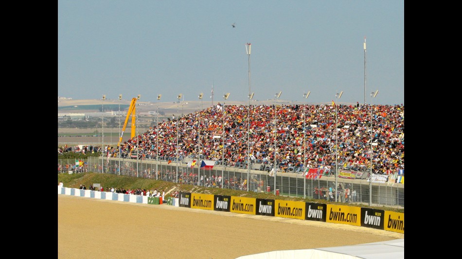 Public view on Jerez Circuit