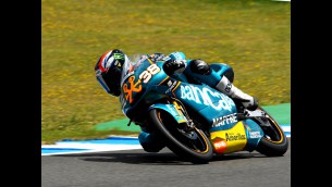 Smith takes runaway first victory in Spain 