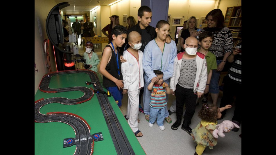 Lorenzo attends children’s hospital unit opening