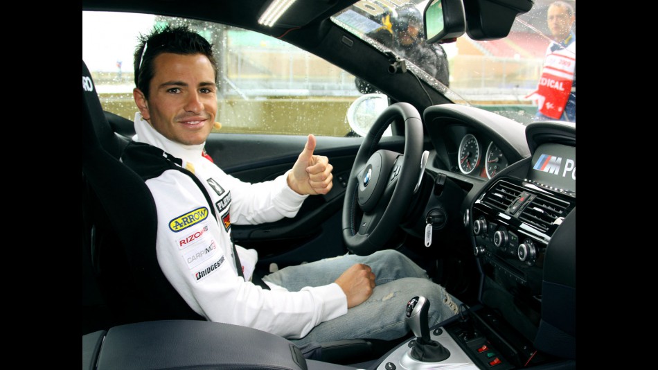 Randy de Puniet in BMW M safety car