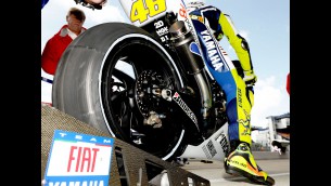 Bridgestone bring in tyre markings for softer compound