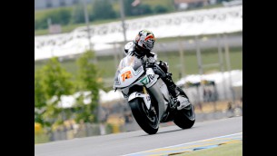 Takahashi with front fork problems in Le Mans