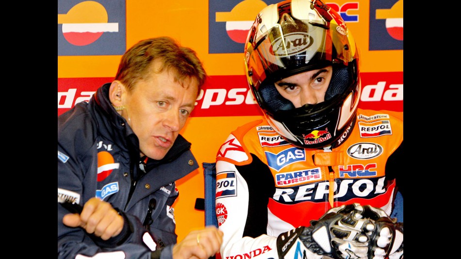Dani Pedrosa and Mark Leitner in the Repsol Honda garage