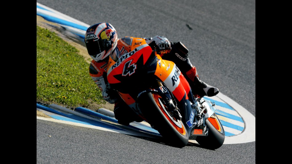 Andrea Dovizioso in action in Motegi