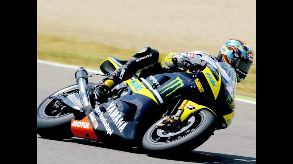 Colin Edwards in action in Mugello