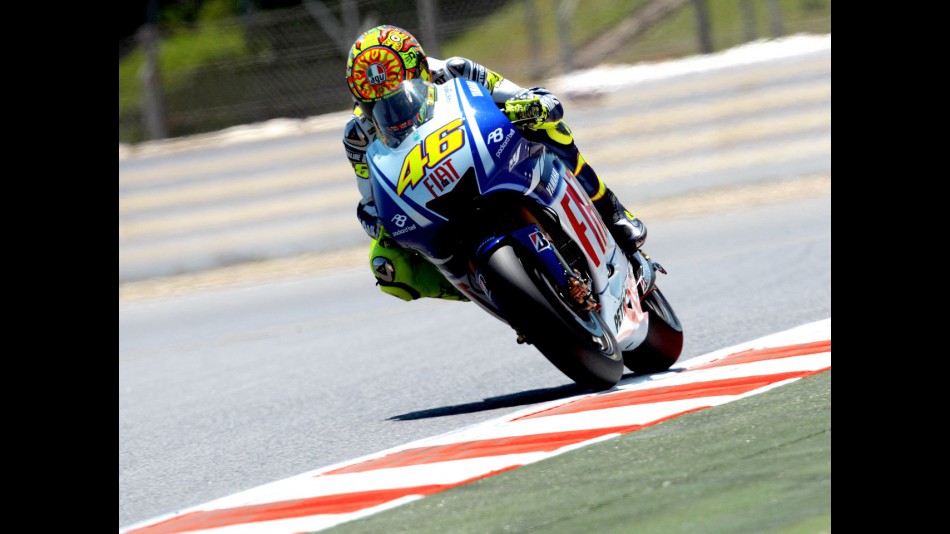 Valentino Rossi in aciton in Montmeló