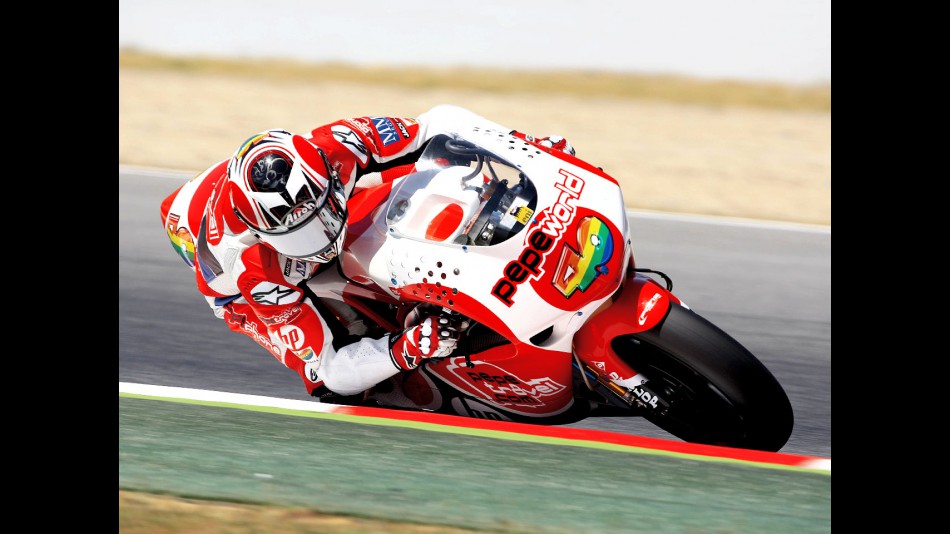 Héctor Barberá in aciton in Montmeló
