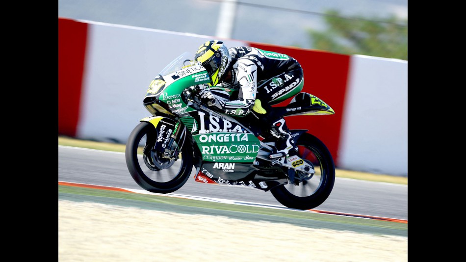 Andrea Iannone in action in Montmeló