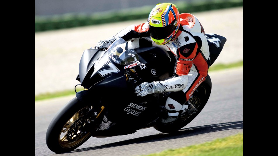 Roberto Rolfo testing Moto2 bike of Team Siemens Gigaset Laglisse in Valencia