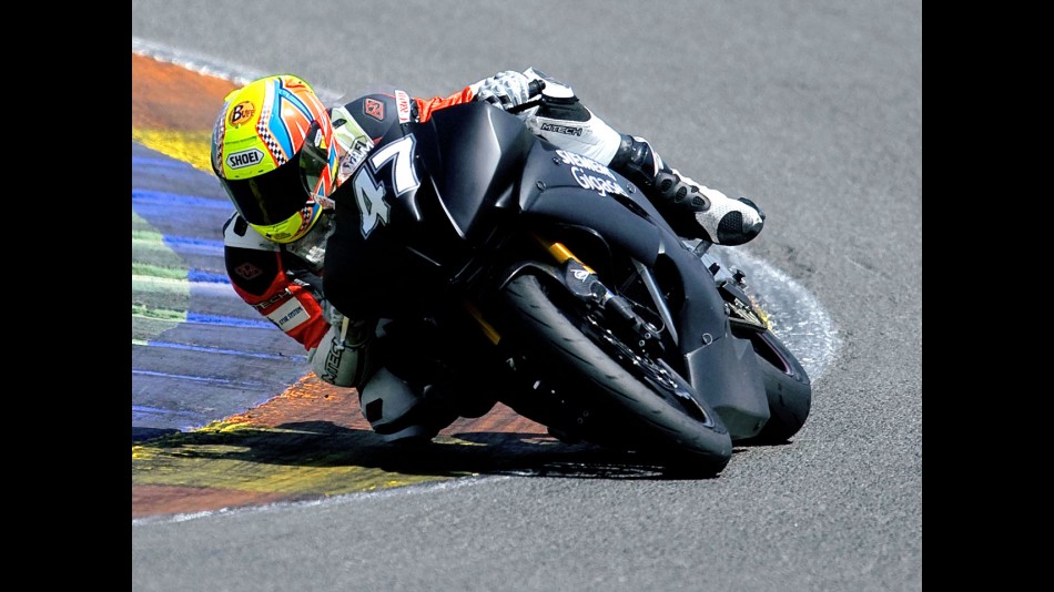 Roberto Rolfo testing Moto2 bike of Team Siemens Gigaset Laglisse in Valencia