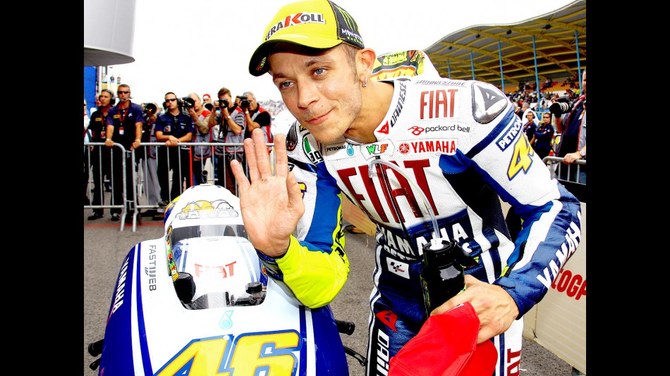 Valentino Rossi in the parc fermé after QP in Assen