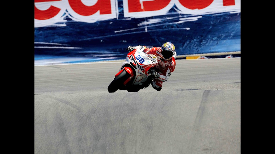 Niccolò Canepa in action in Laguna Seca
