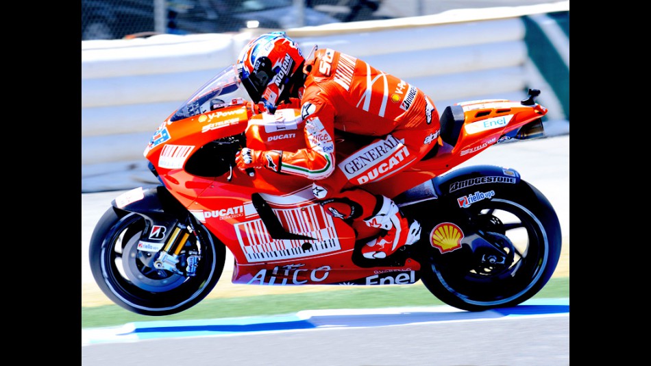 Casey Stoner in action in Laguna Seca