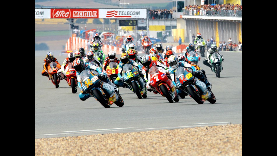 125cc Group in action