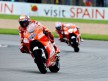 Stoner and Hayden in action in Donington