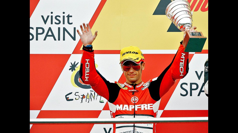 Álvaro Bautista on the podium at Donington