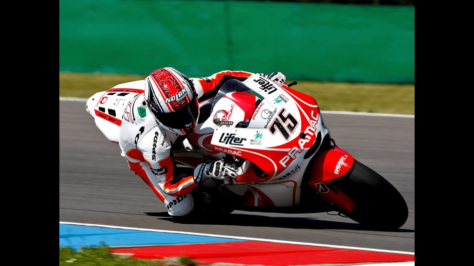 Pasini in action with the Desmosedici GP9 in MotoGP Brno Test