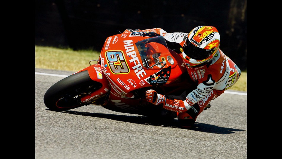 Mike di Meglio in action