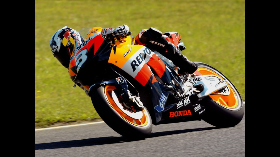 Dani pedrosa on track